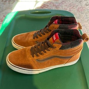 Men’s 10.5 Vans